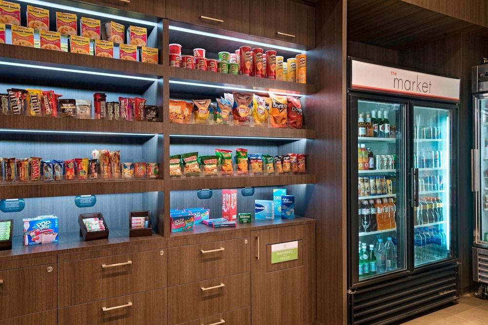 Hotel Courtyard By Marriott 4*