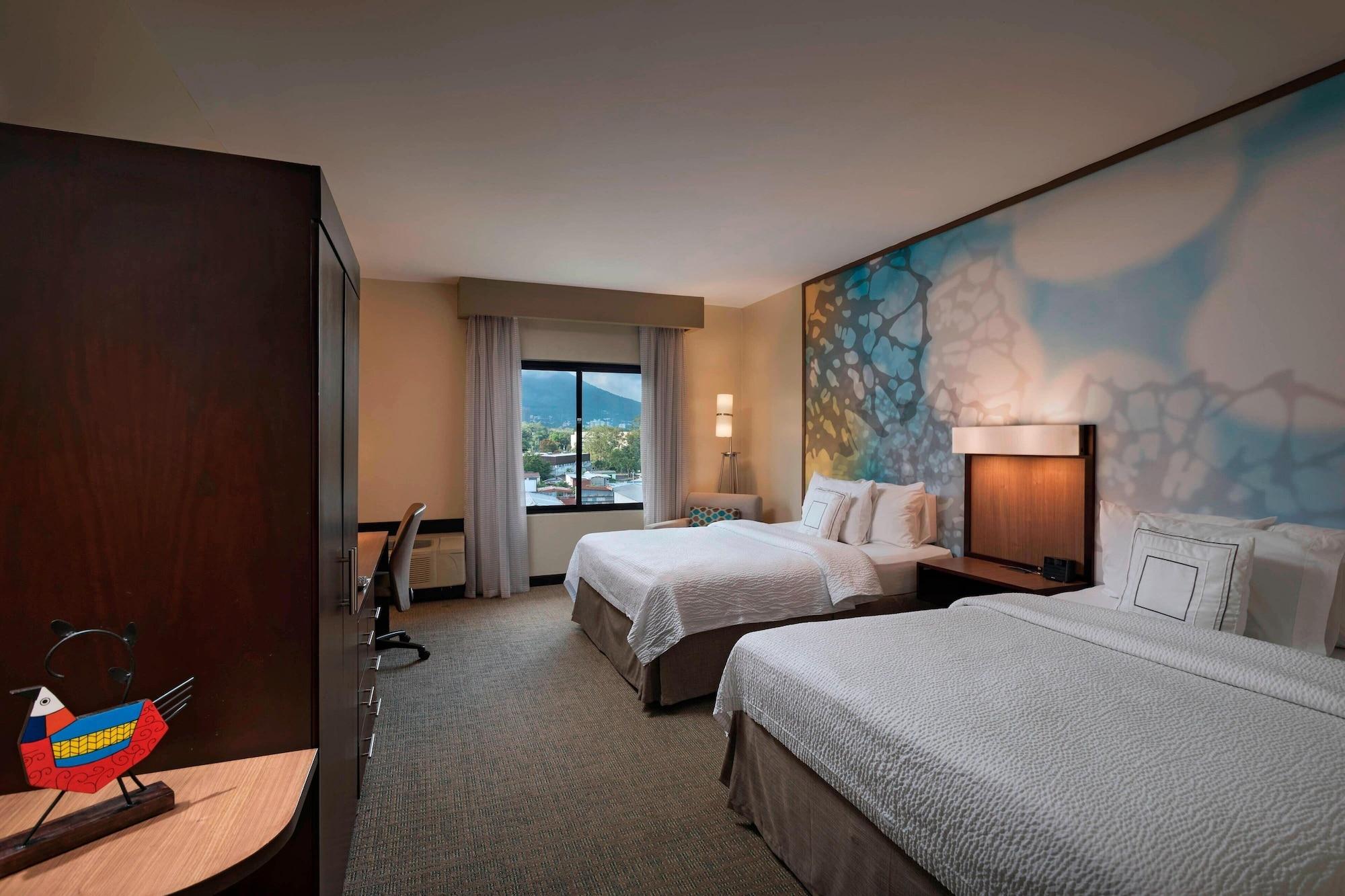 Courtyard By Marriott