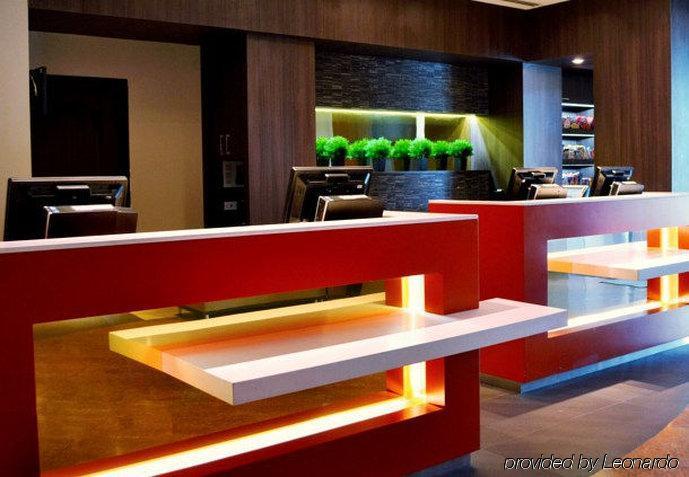 Hotel Courtyard By Marriott