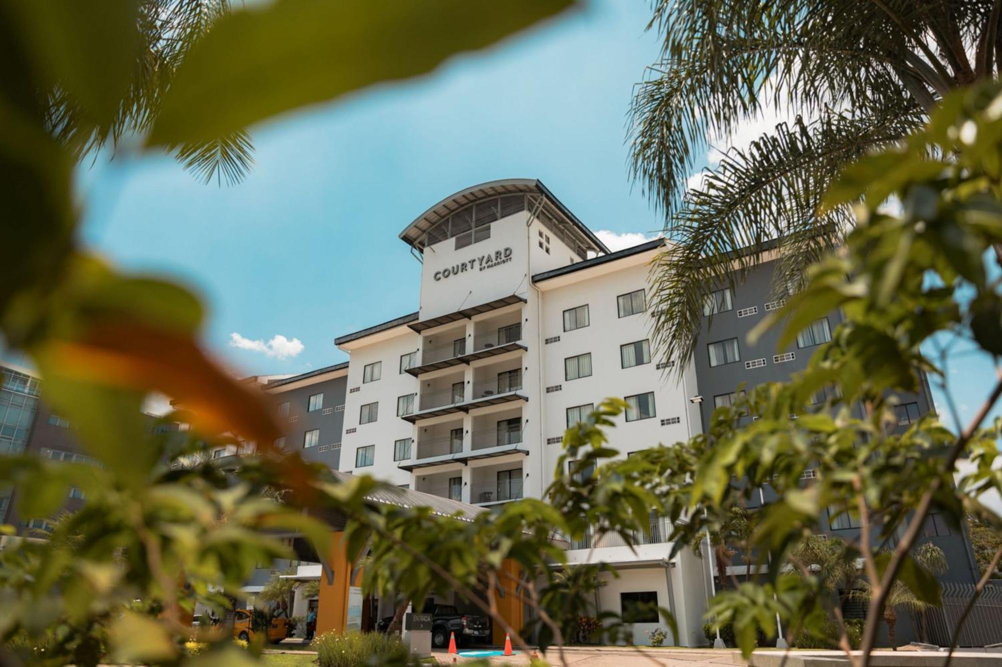 Hotel Courtyard By Marriott