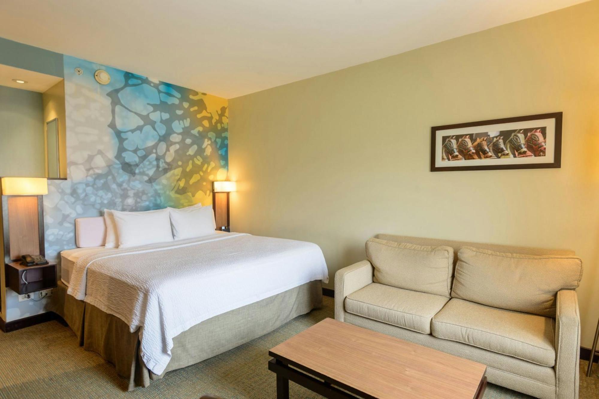 Hotel Courtyard By Marriott 4*